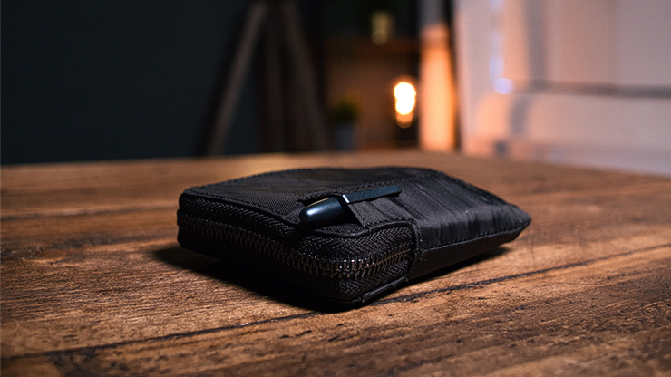 Maverick Wallet by Dee Christopher and The 1914